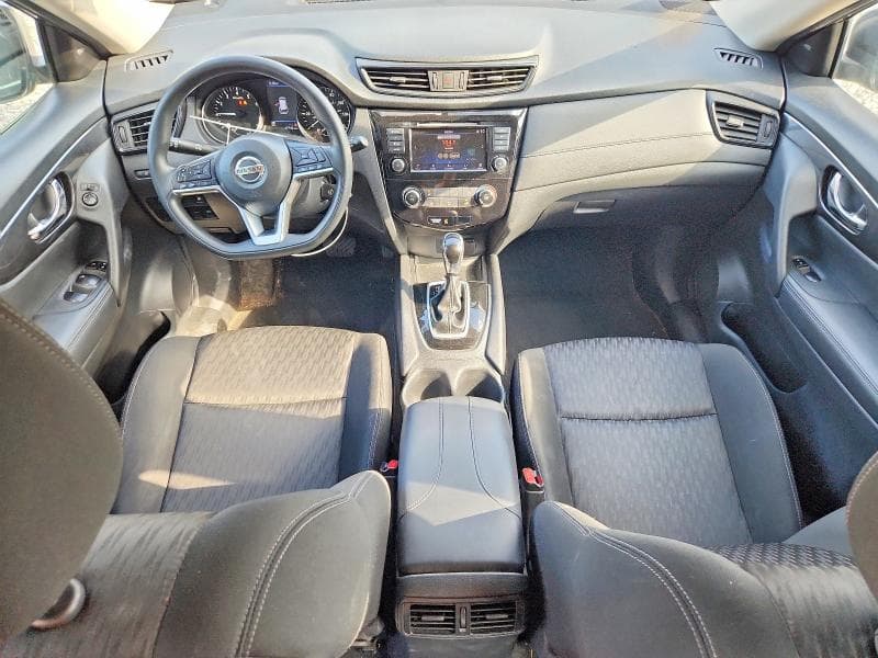 2018 NISSAN ROGUE S 8