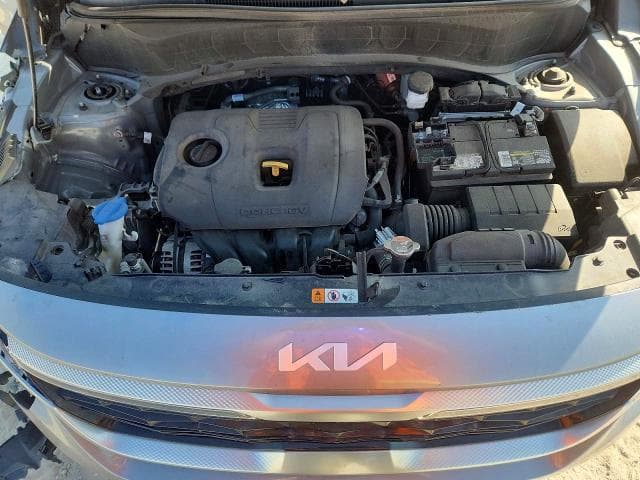 2022 KIA SELTOS S 12