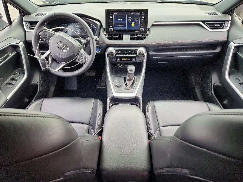 2021 TOYOTA RAV4 PRIME SE 8