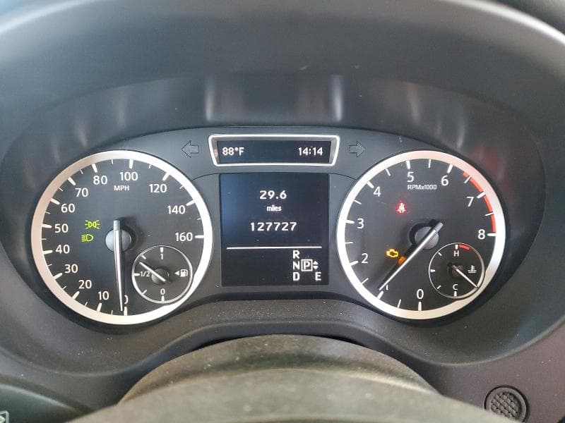 2017 INFINITI QX30 PREMIUM 9