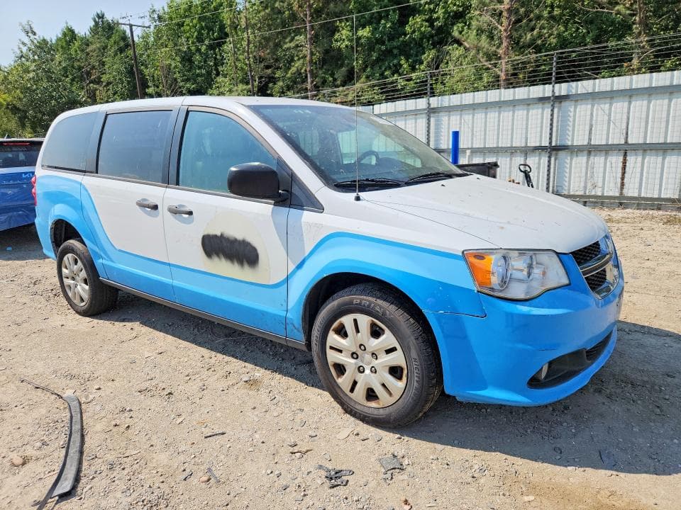 2019 DODGE GRAND CARAVAN SE 4