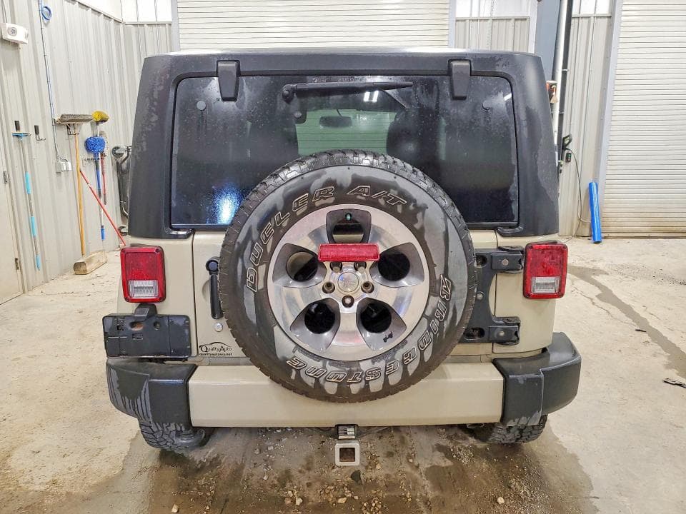 2017 JEEP WRANGLER SAHARA 6