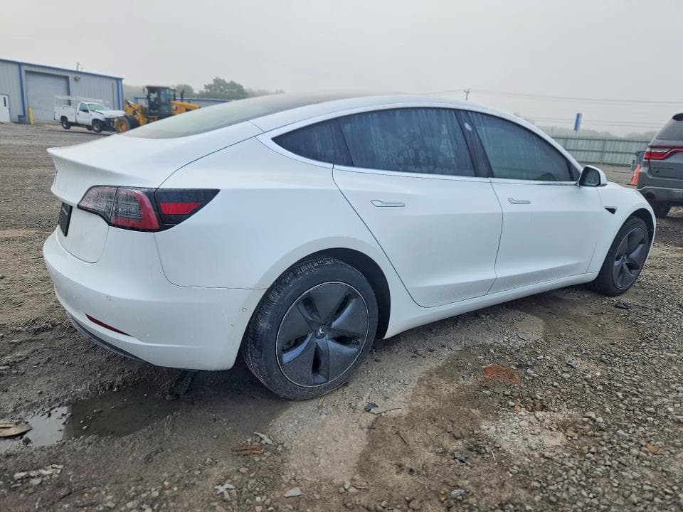 2019 TESLA MODEL 3 3