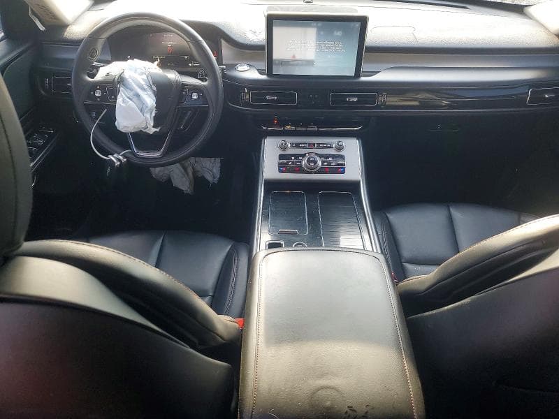 2022 LINCOLN AVIATOR 8