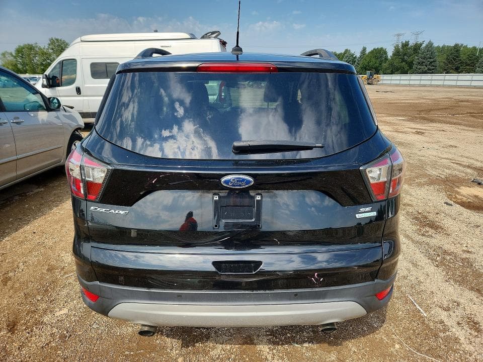 2017 FORD ESCAPE SE 6