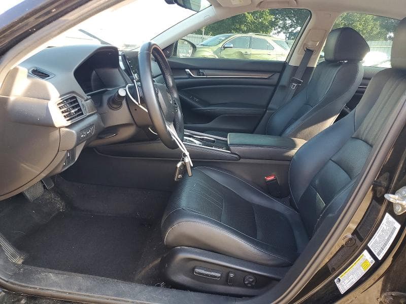 2018 HONDA ACCORD TOURING 7
