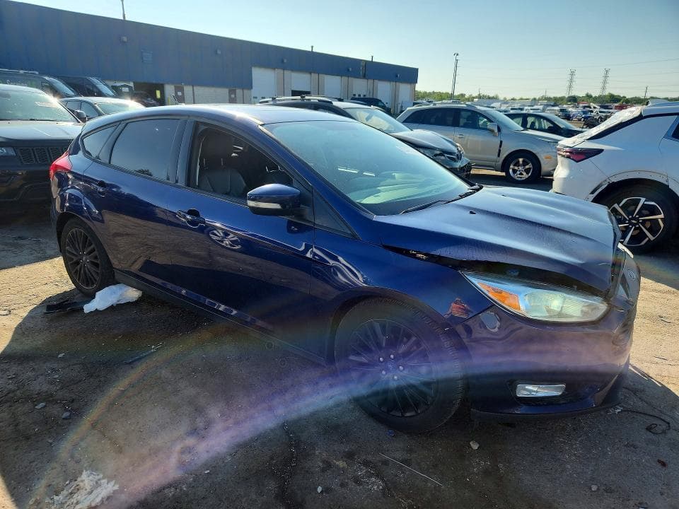 2017 FORD FOCUS TITANIUM 4