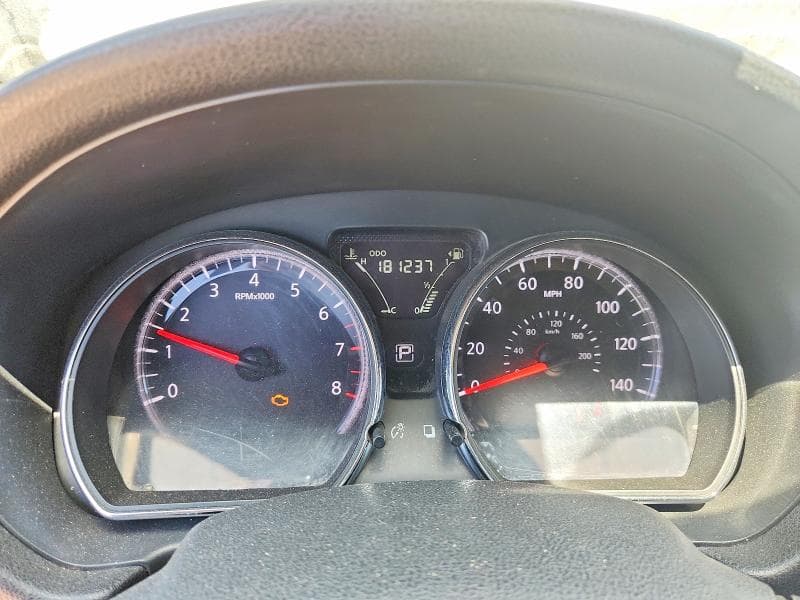 2017 NISSAN VERSA 1.6 SV 9