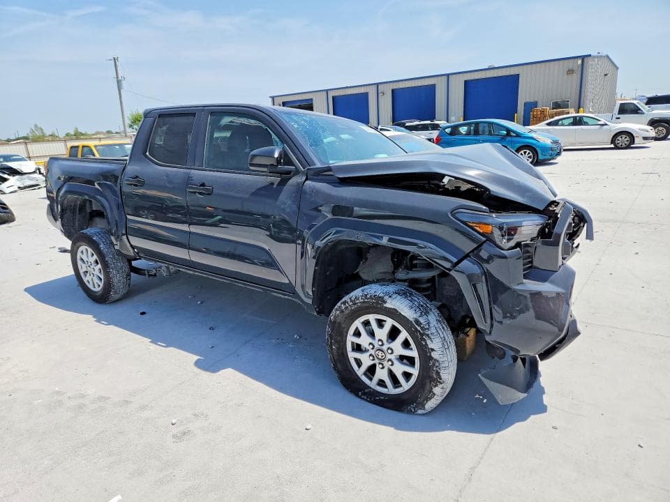 2025 TOYOTA TACOMA SR 4