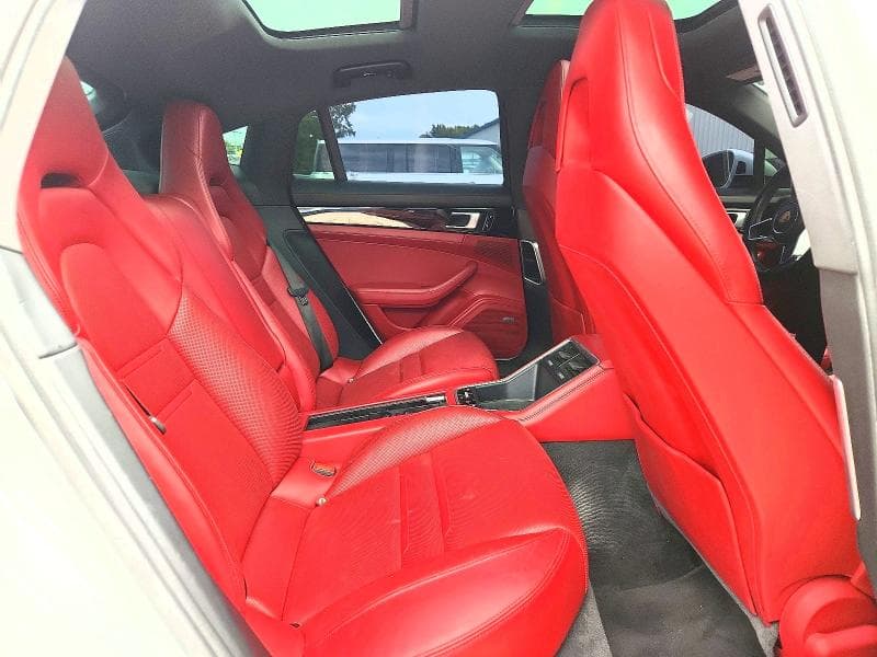 2018 PORSCHE PANAMERA 4 10