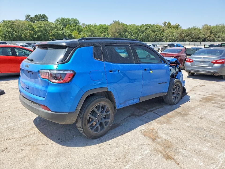 2024 JEEP COMPASS LATITUDE 3