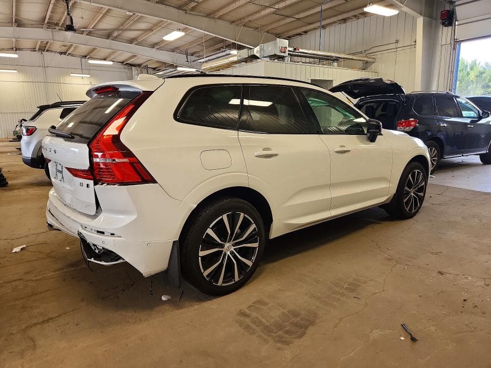 2024 VOLVO XC60 ULTIMATE 3