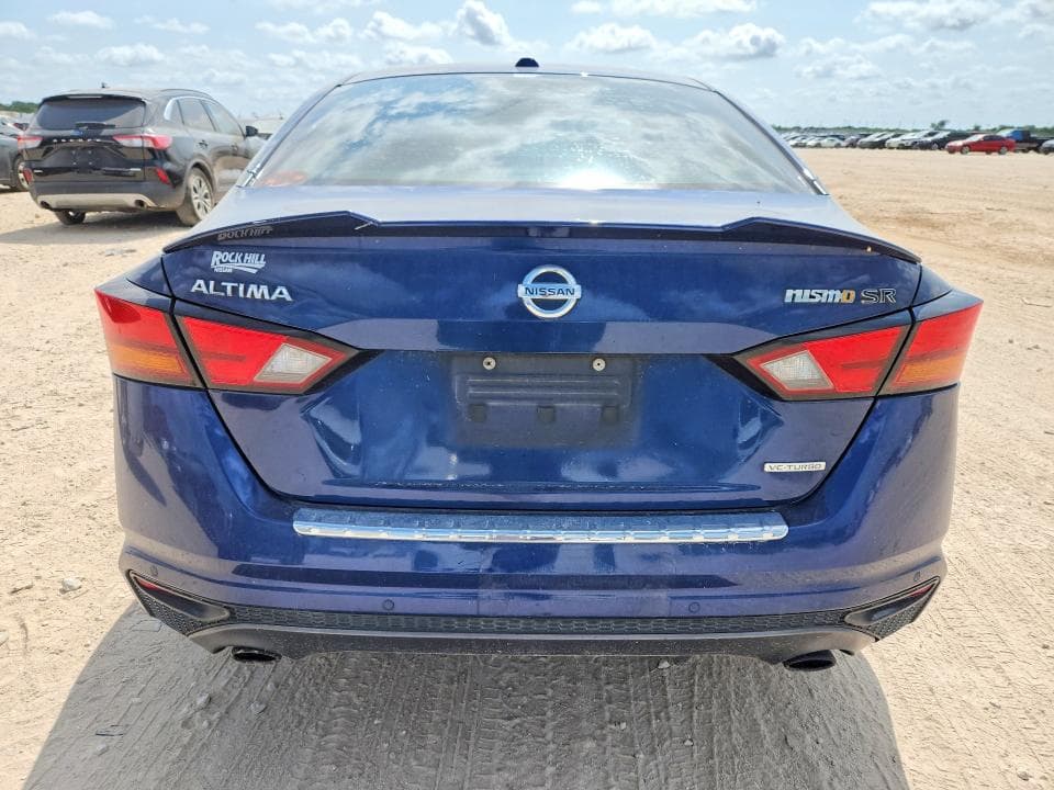 2022 NISSAN ALTIMA SR 6
