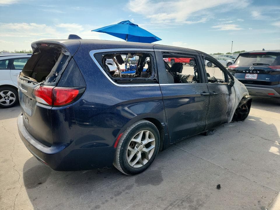 2018 CHRYSLER PACIFICA TOURING PLUS 3