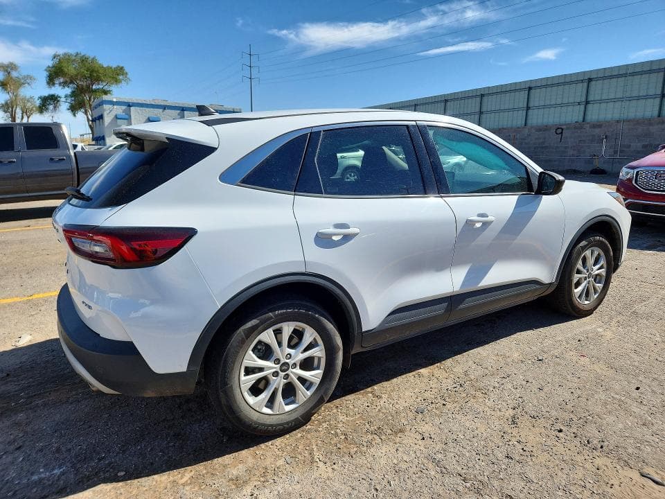 2024 FORD ESCAPE ACTIVE 3