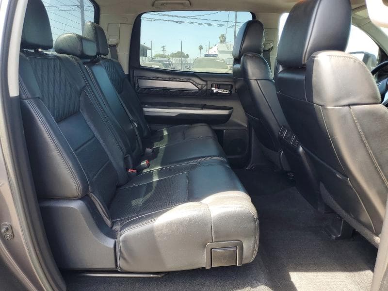 2018 TOYOTA TUNDRA PLATINUM 10