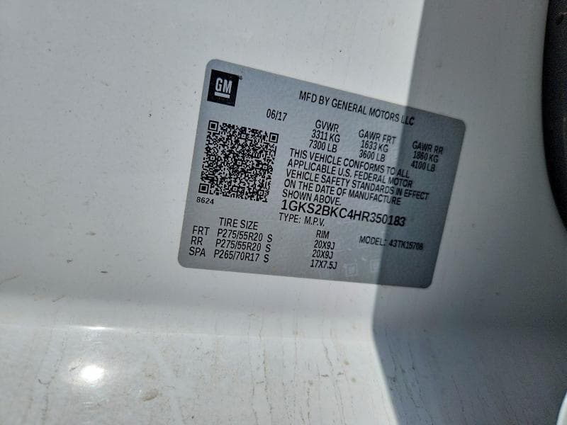 2017 GMC YUKON SLT 14