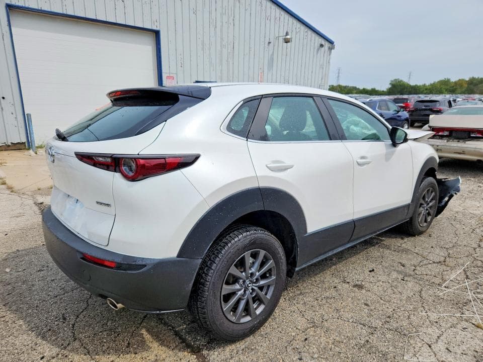 2021 MAZDA CX-30 3