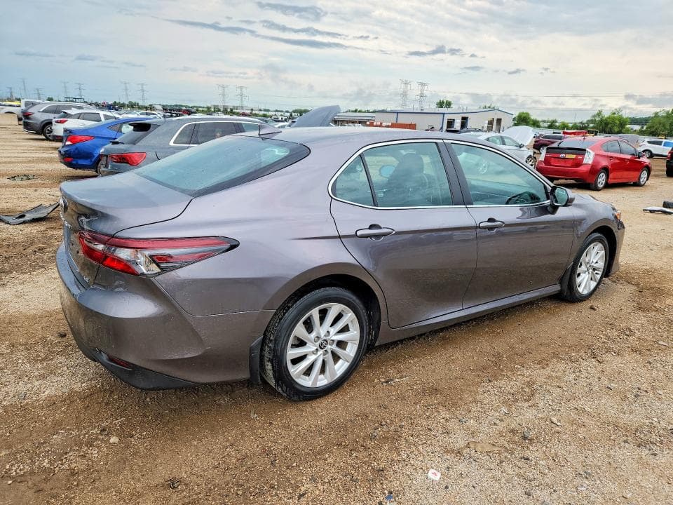 2023 TOYOTA CAMRY LE 3