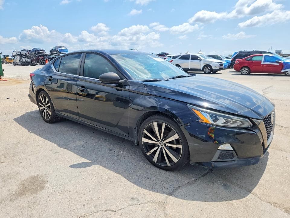 2019 NISSAN ALTIMA SR 4