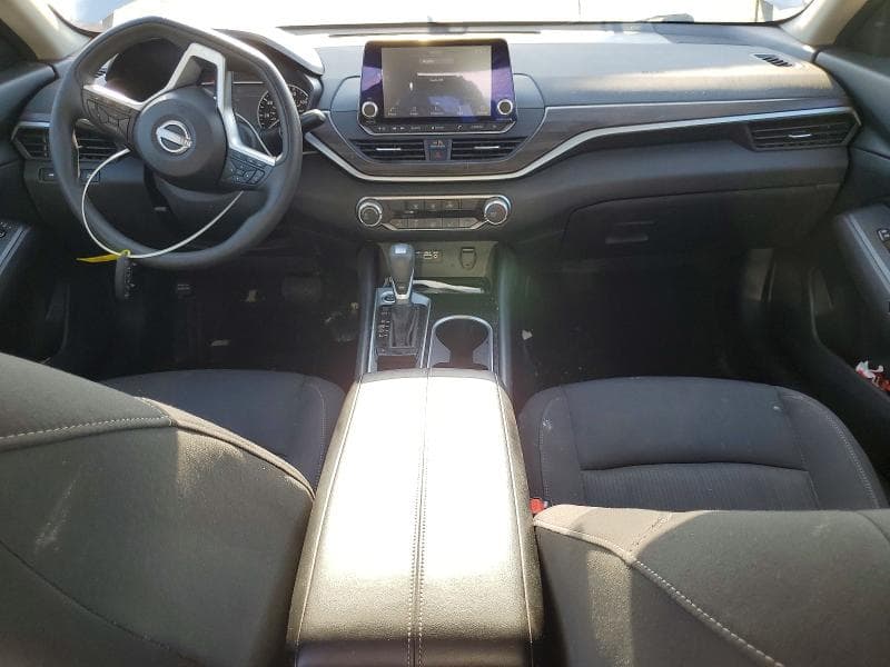 2024 NISSAN ALTIMA SV 8