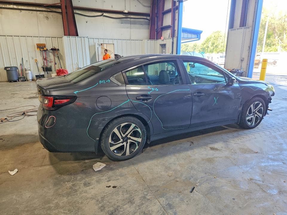 2020 SUBARU LEGACY LIMITED 3