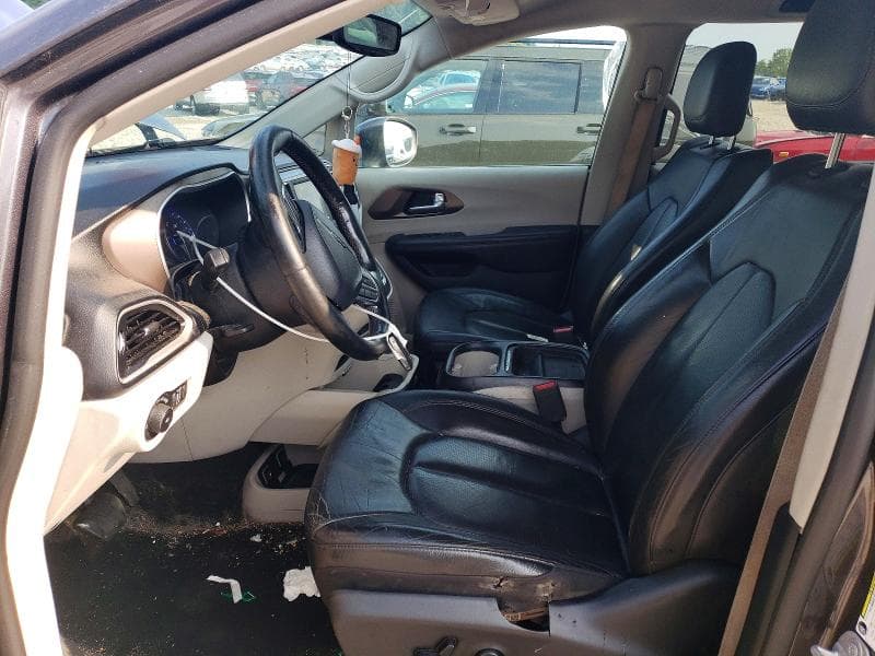 2019 CHRYSLER PACIFICA TOURING L 7