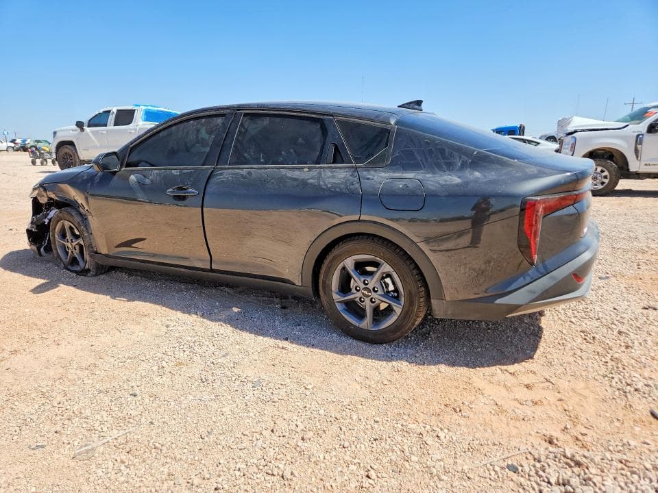 2026 KIA K4 LXS 2