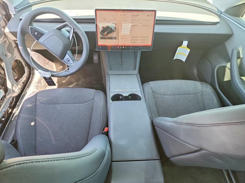 2026 TESLA MODEL 3 8
