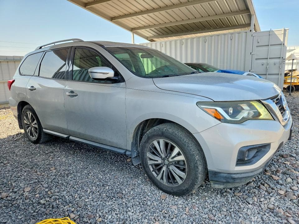 2017 NISSAN PATHFINDER S 4