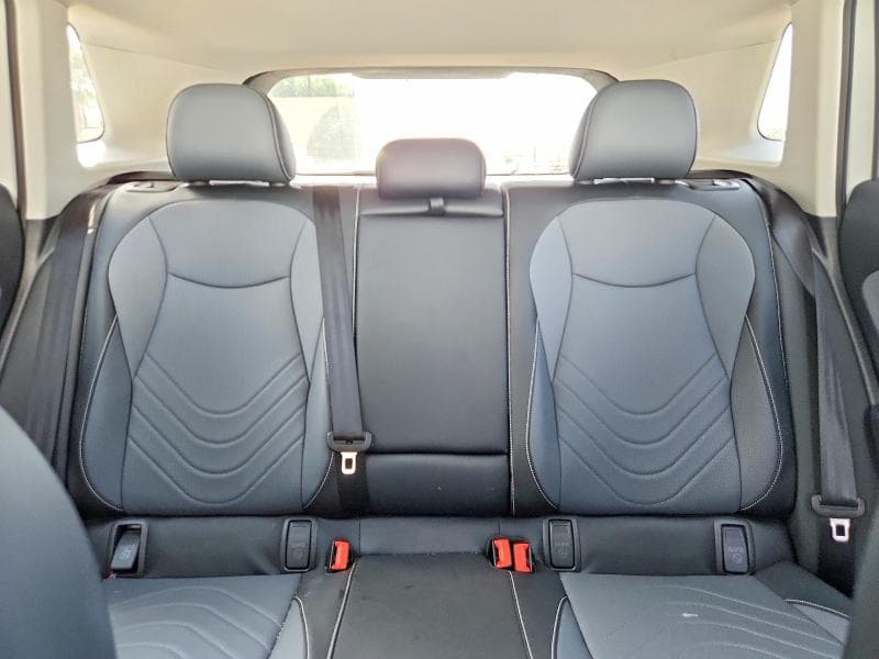 2026 VOLKSWAGEN TIGUAN SE 10