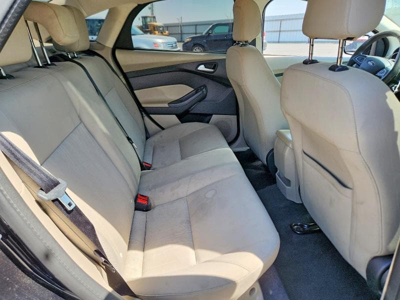 2018 FORD FOCUS SE 10