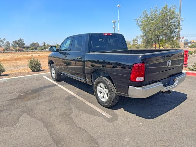 2023 RAM 1500 CLASSIC SSV 3