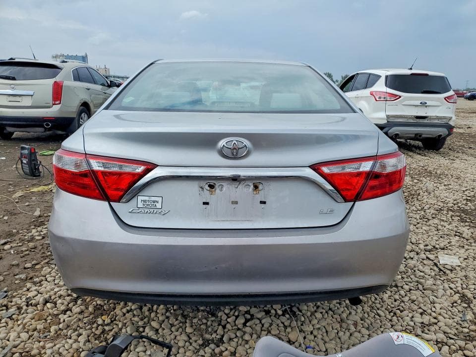 2017 TOYOTA CAMRY LE 6