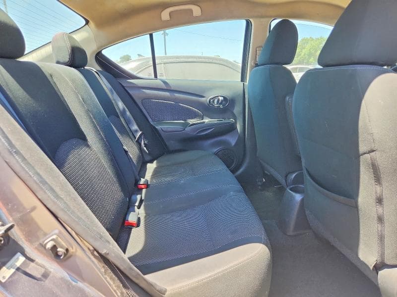 2017 NISSAN VERSA 1.6 SV 10