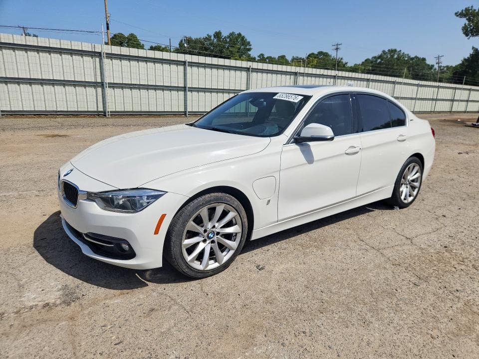 2018 BMW 330E - 1