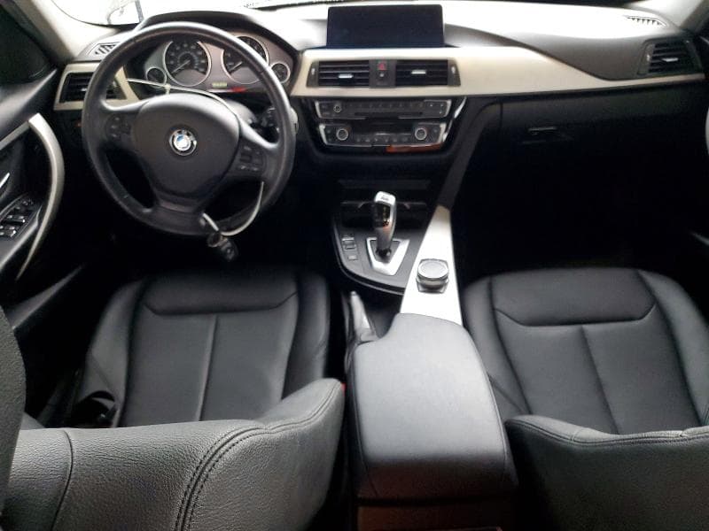 2018 BMW 320 I 8