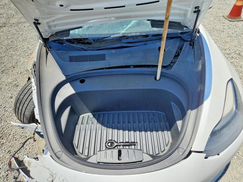 2022 TESLA MODEL 3 11