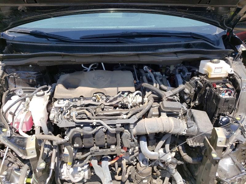 2022 TOYOTA SIENNA LE 12