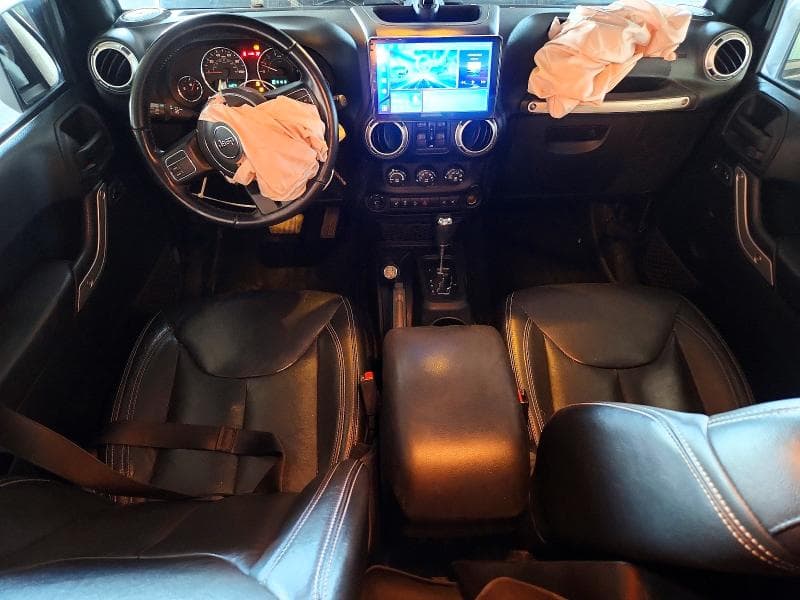 2017 JEEP WRANGLER UNLIMITED SAHARA 8