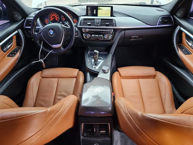 2018 BMW 330E 8