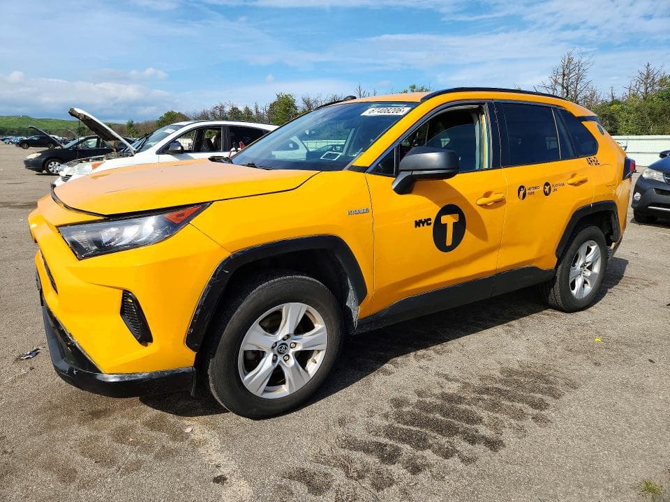 2019 TOYOTA RAV4 LE - 1