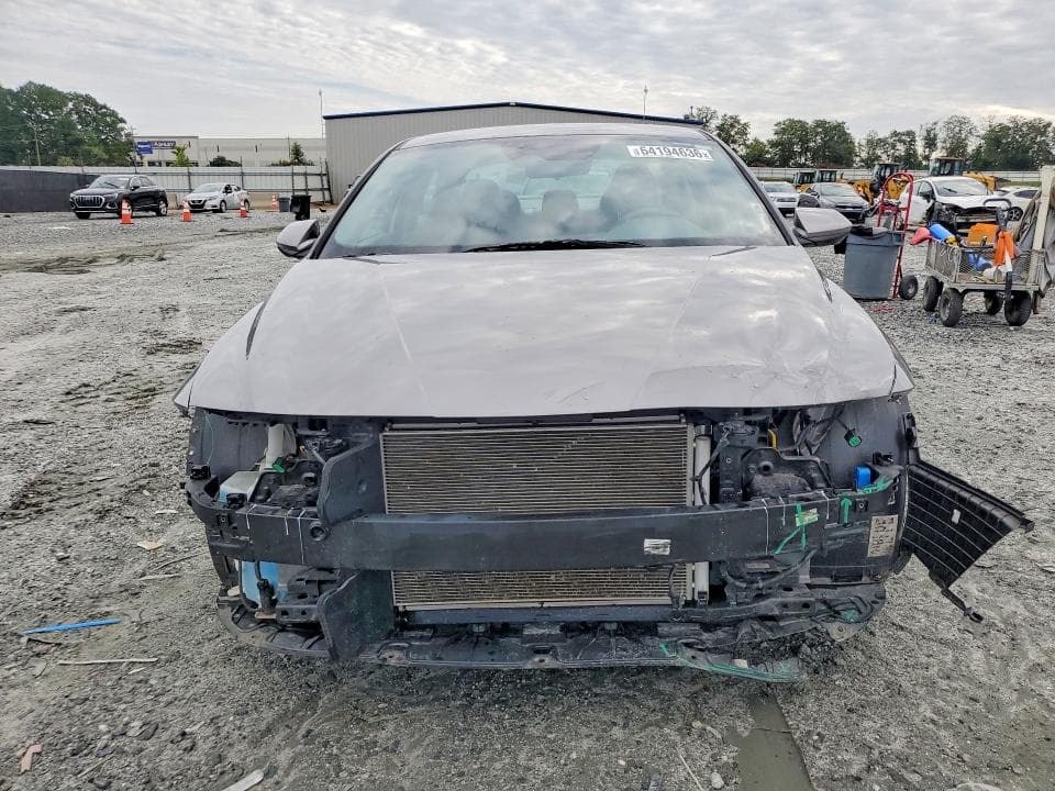 2024 HYUNDAI ELANTRA SEL 5