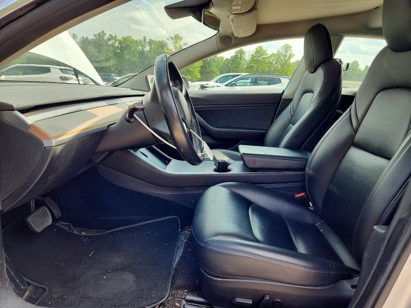 2018 TESLA MODEL 3 7