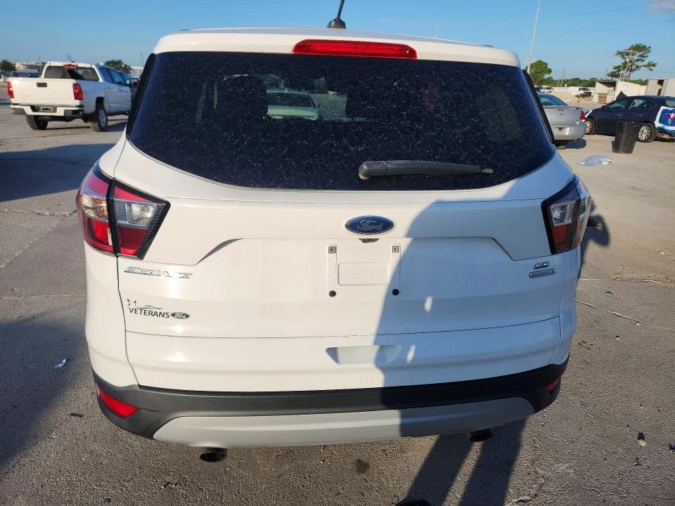 2017 FORD ESCAPE SE 6