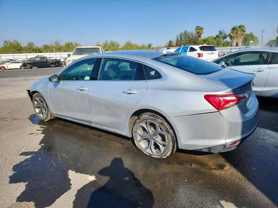 2021 CHEVROLET MALIBU LT 2