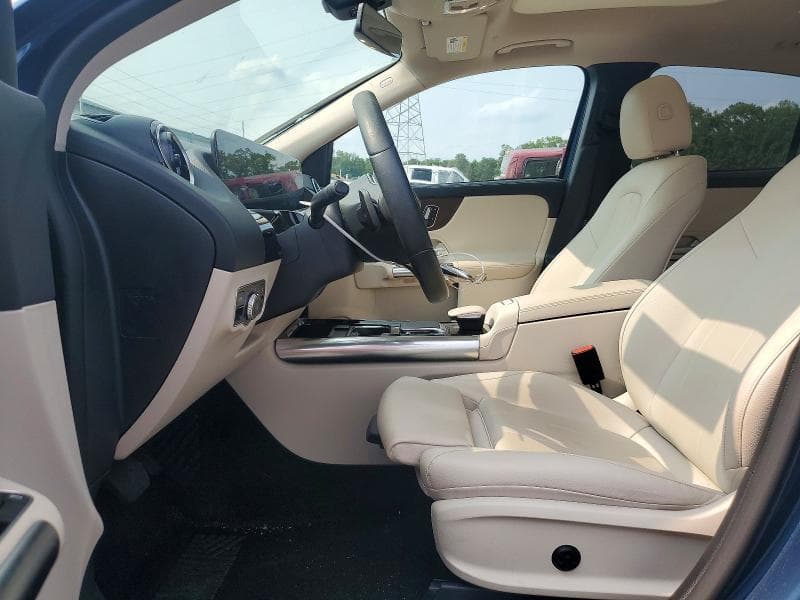 2021 MERCEDES-BENZ GLA 250 4MATIC 7