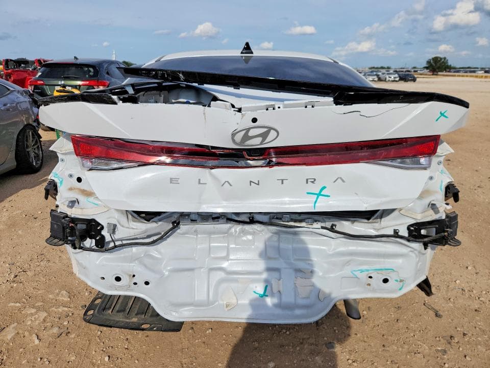 2025 HYUNDAI ELANTRA SEL SPORT 6