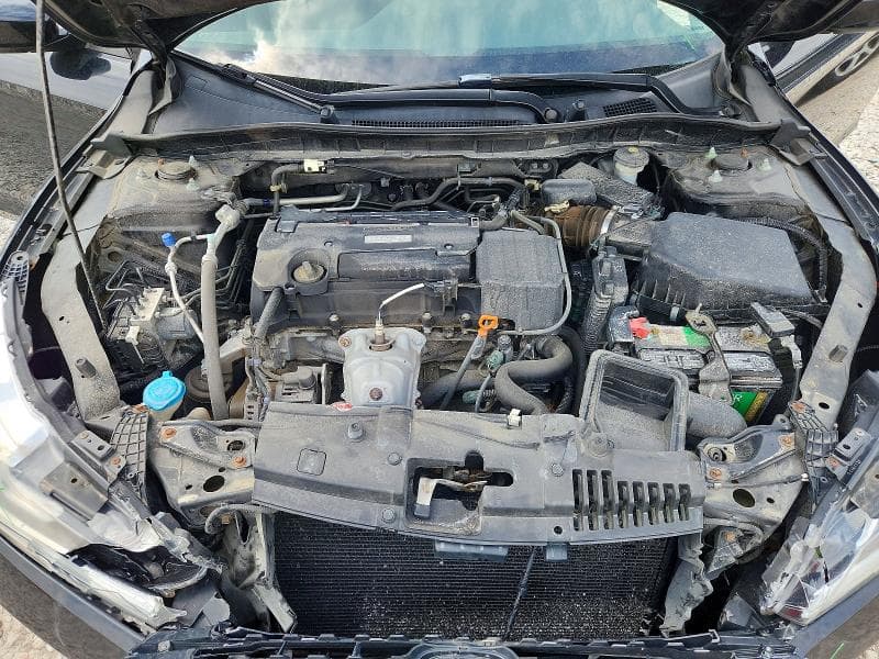 2017 HONDA ACCORD LX 11