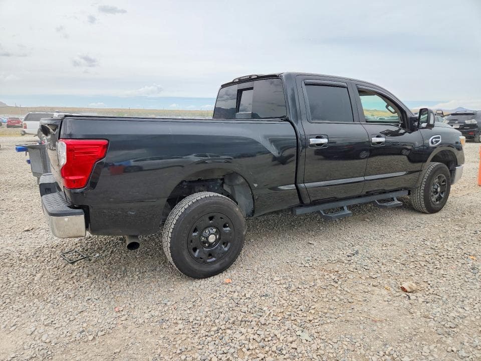 2017 NISSAN TITAN XD SV 3
